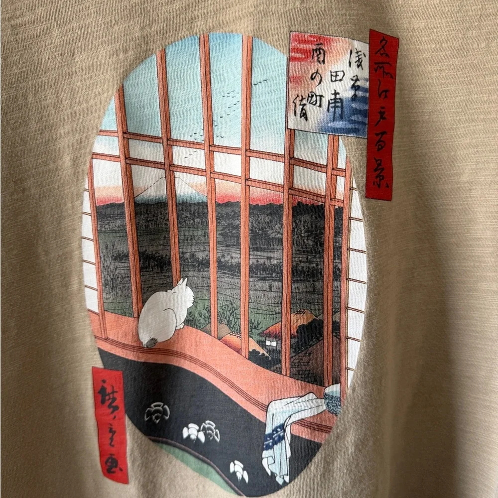 Uniqlo UT Japanese Cat Graphic T-Shirt Beige 100% Cotton Men’s M - Picture 3 of 11